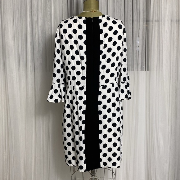 REDUCED💝 Dolce Gabbana black polka dots dress on a off white background! - Picture 3 of 17
